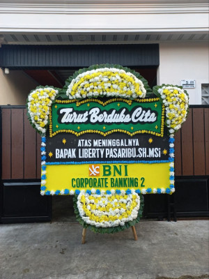 Papan Bunga Duka di Mangunjaya